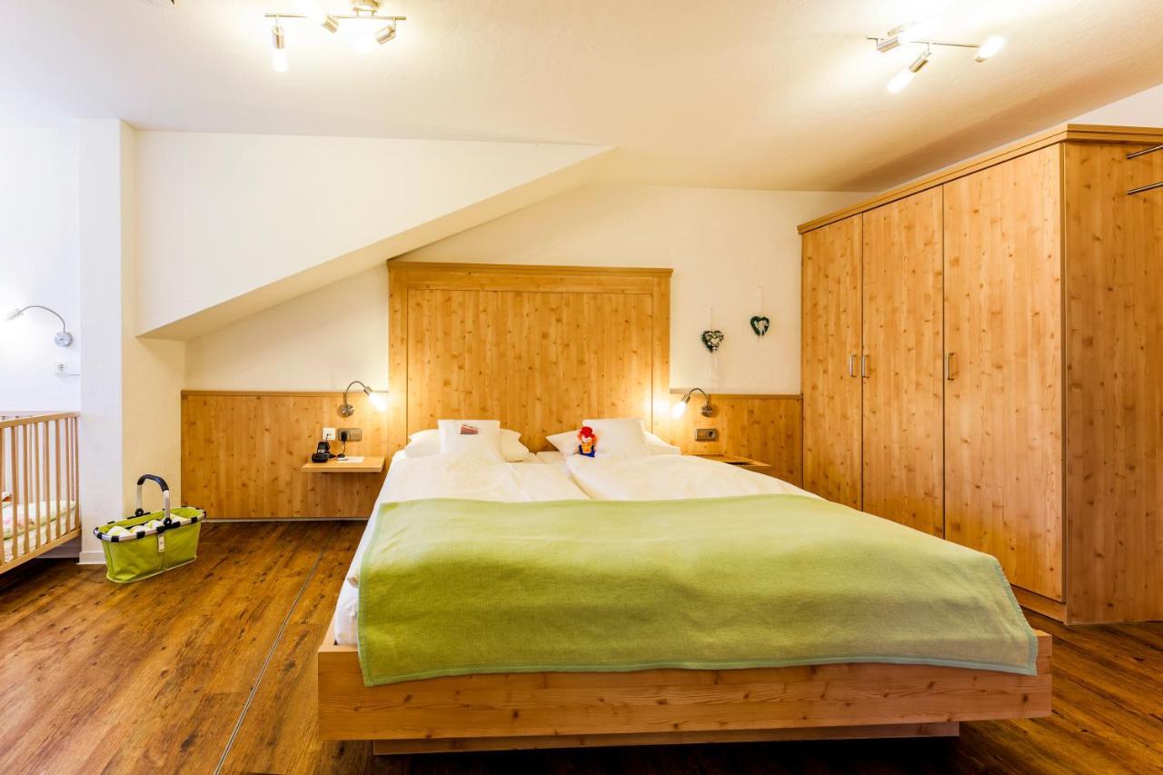 Hotel Engel - Familotel Hochschwarzwald Todtnauberg Kültér fotó