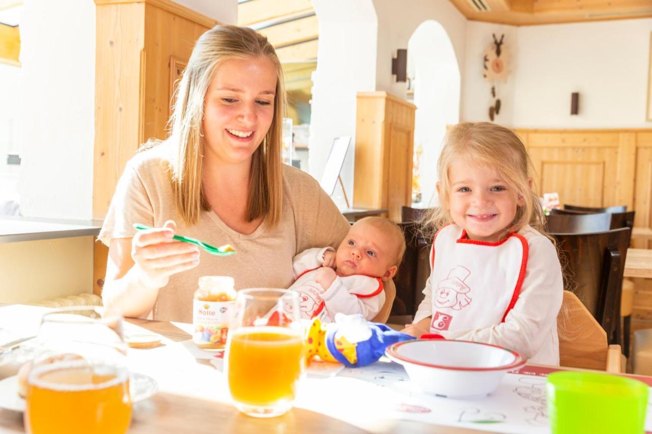 Hotel Engel - Familotel Hochschwarzwald Todtnauberg Kültér fotó