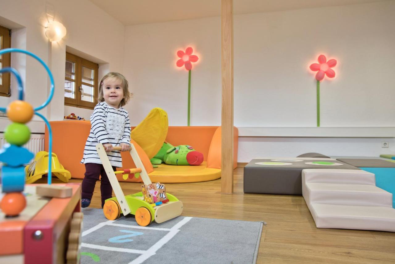 Hotel Engel - Familotel Hochschwarzwald Todtnauberg Kültér fotó