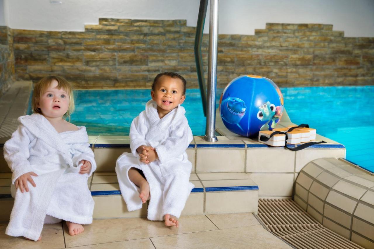 Hotel Engel - Familotel Hochschwarzwald Todtnauberg Kültér fotó
